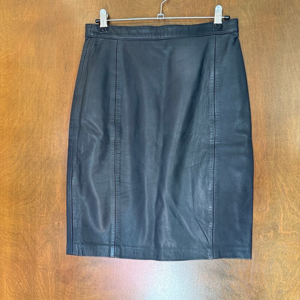 90s vintage 100% leather pencil skirt with back slit size 29.